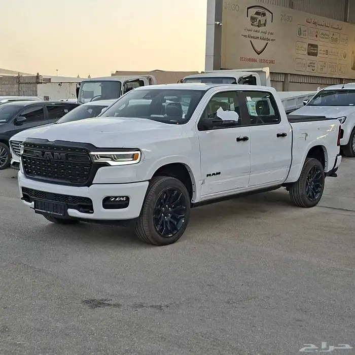 دودج رام لميتد بلاك اديشن 2025 خليجي السعر 295 شامل الضريبه 4