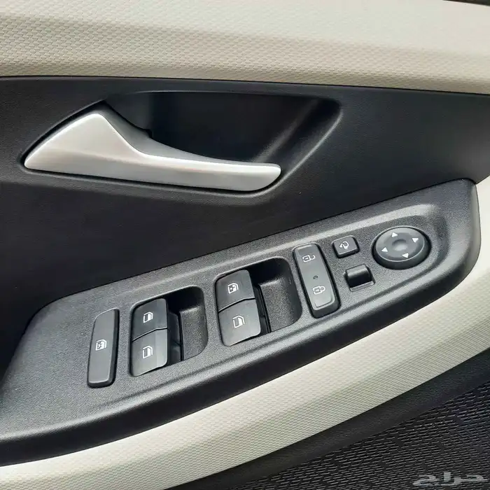 هونداي كريتا سمارت 2025 السعر 74000 شامل الضريبة 25