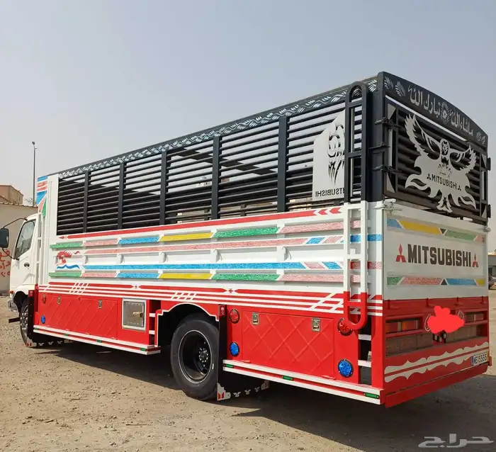 دينا ميتسوبيشي موديل 2016 1