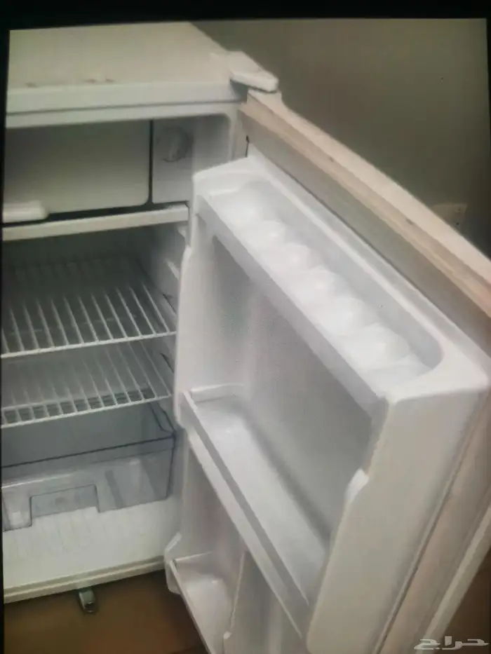 اثاث مستعمل وخشبيات دولاب وكومدينو وراس سرير 16