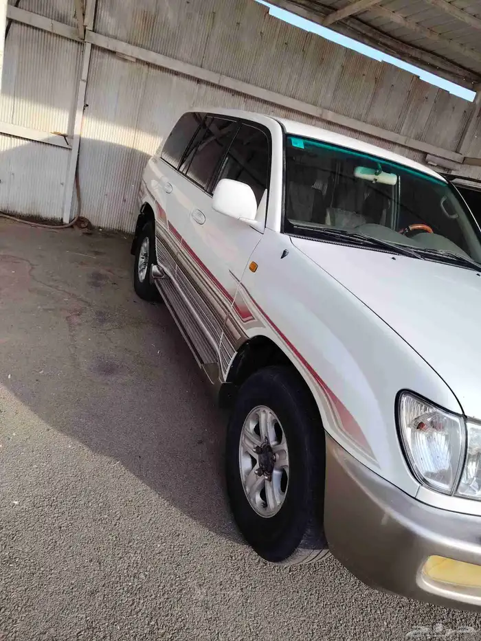 تويوتا لاند كروزر 2004 4