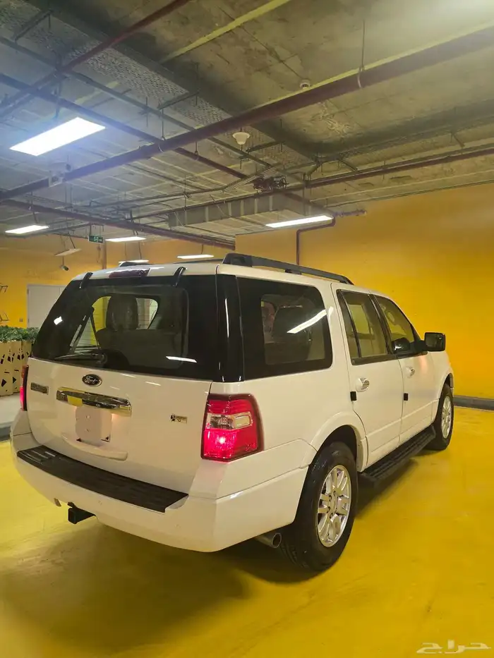 فورد اكسبديشن 2013 دبل الجزيره شبه الجديد 9