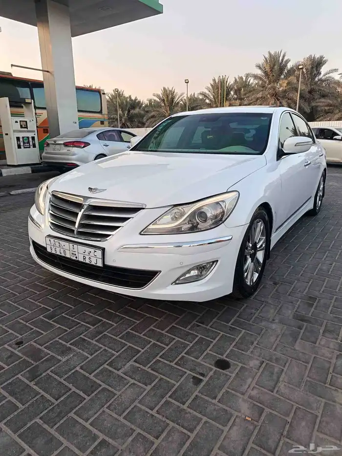 هونداي جنسس 2014 0