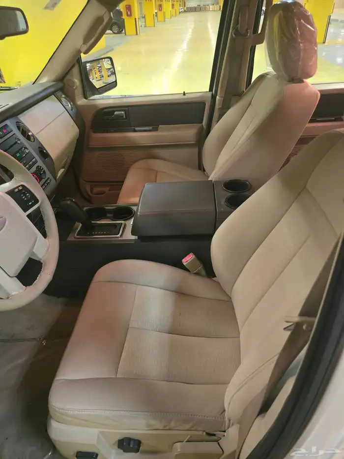 فورد اكسبديشن 2013 دبل الجزيره شبه الجديد 24