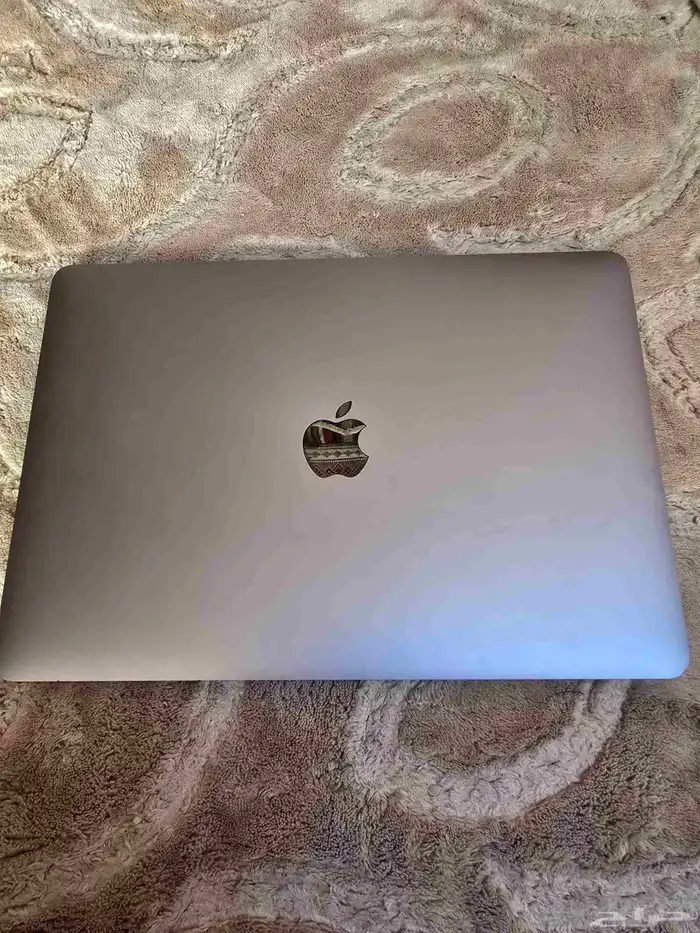 ماك بوك برو 2019 8