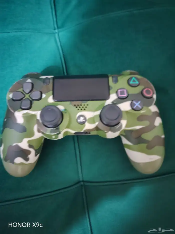 يد سوني 4 أصلية 0