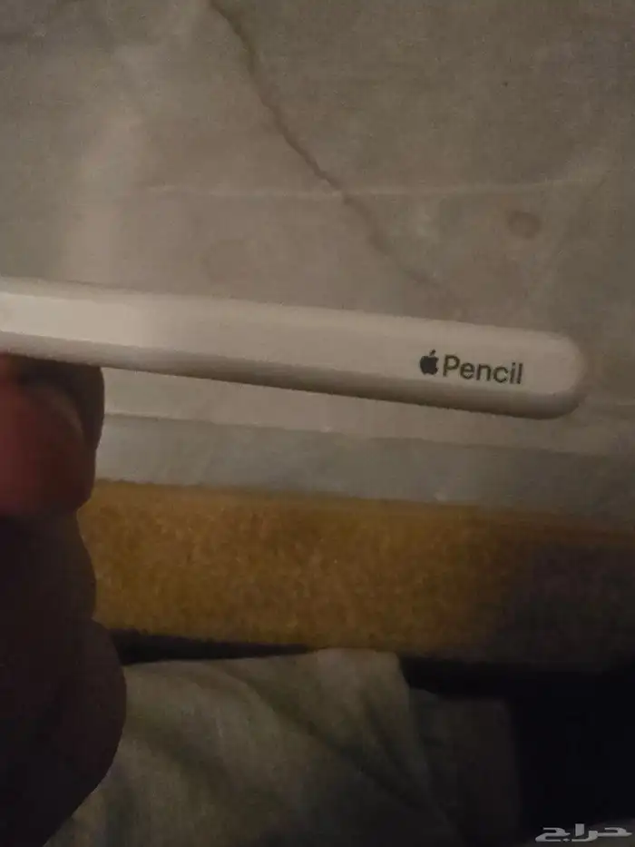 لللبيع قلام أبل. qencil. Apple. 40