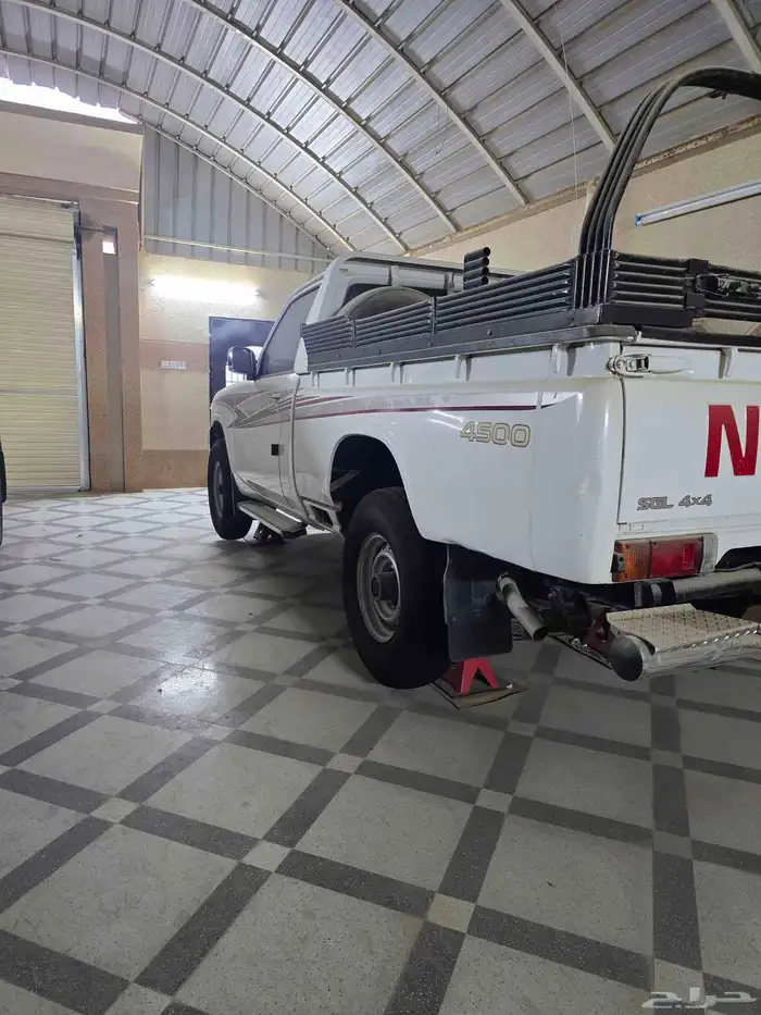 شاص نيسان موديل 2009 2