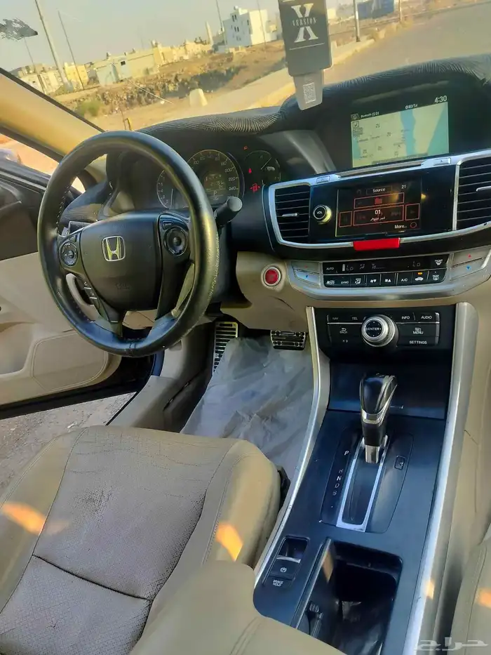 للبيع او البدل المناسب هوندا اكورد فل كامل سبورت 2016 9