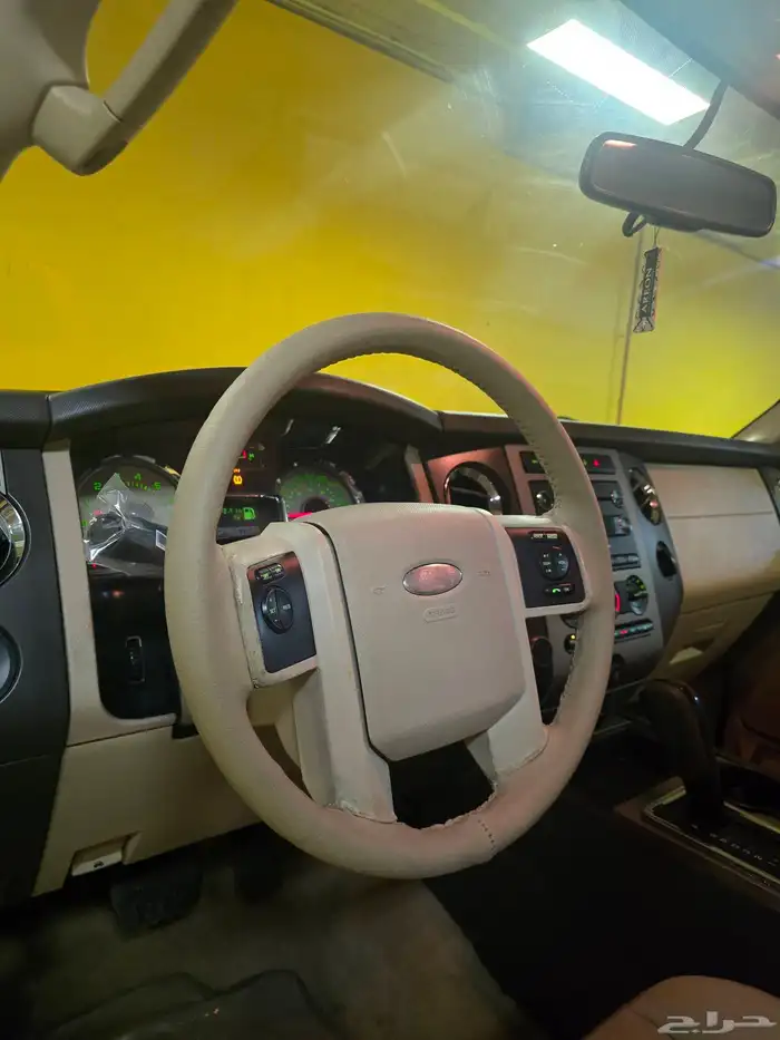 فورد اكسبديشن 2013 دبل الجزيره شبه الجديد 25