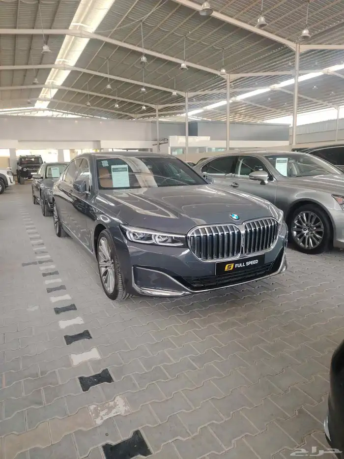 بي ام دبليو 2020. 730Li 0