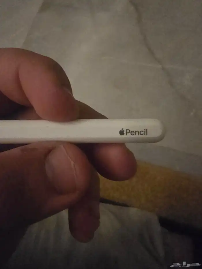 لللبيع قلام أبل. qencil. Apple. 21