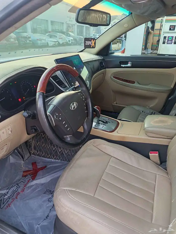 هونداي جنسس 2014 15