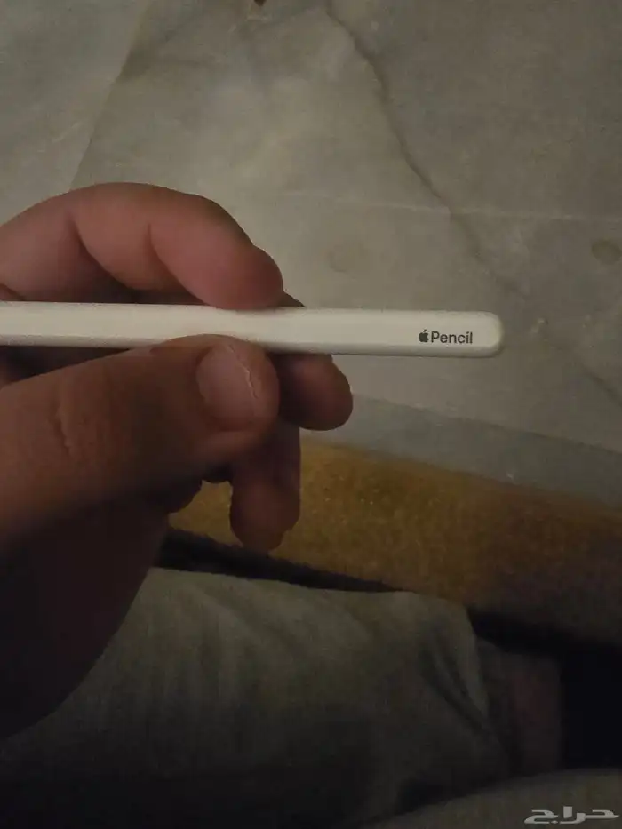 لللبيع قلام أبل. qencil. Apple. 1