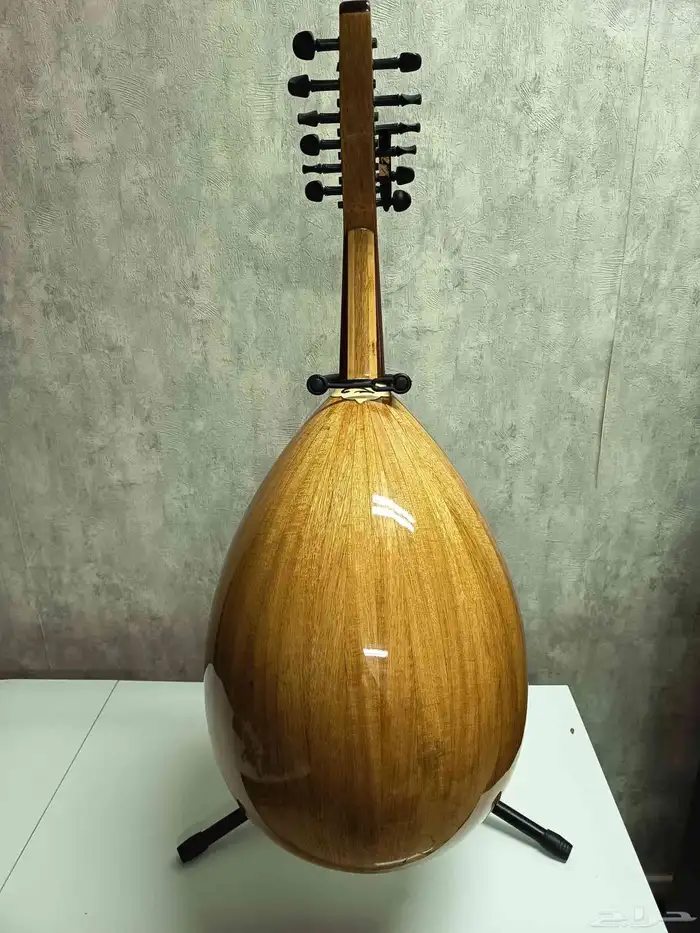 عود شرقي للبيع 1