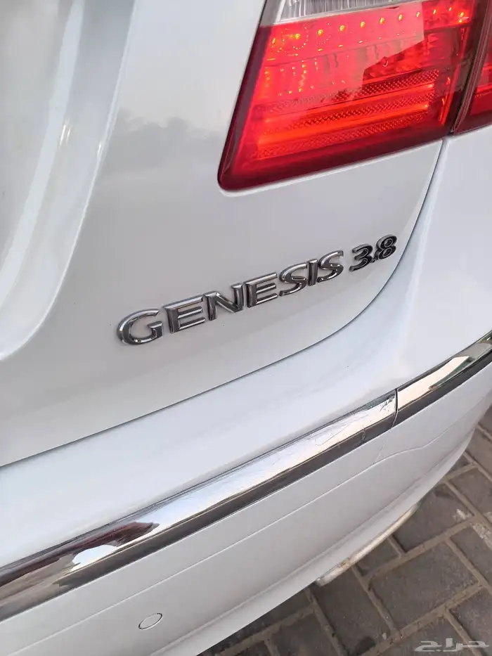 هونداي جنسس 2014 10