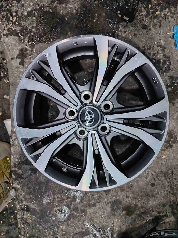 جنوط هايلكس أصلي 2020 0