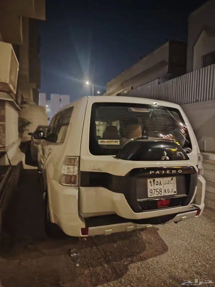 مستبيشي باجيرو 2016 للبيع 4