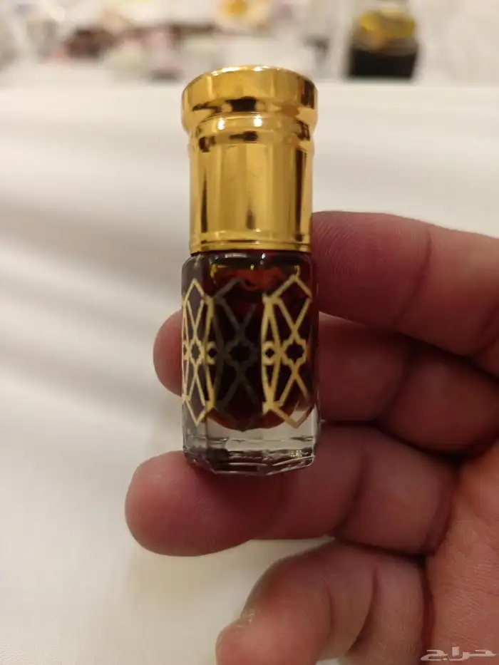 دهن عود هندي من أعواد الشيخ زايد رحمه الله 0