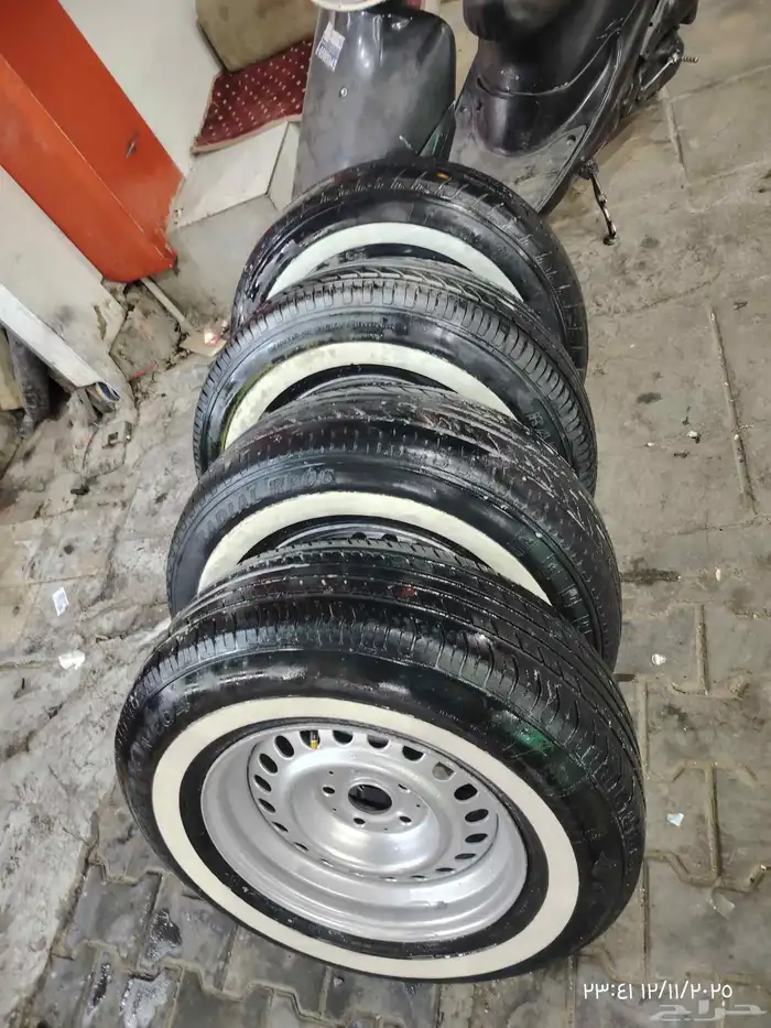 كفرات خط مع جنوط مرسيدس هايلوكس مقاس 15 4