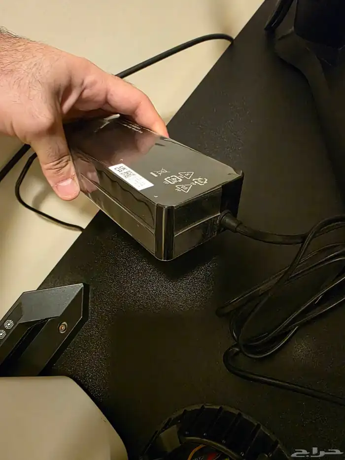 samsung g6 32in شبه جديد 1