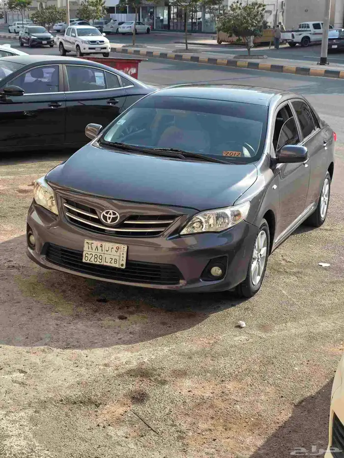 كرولا 2012 نص فل 0