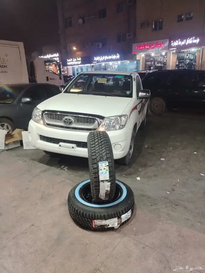 يتوفر كفرات مقطع معى جنوط دمعه مايله   مرسيدس مقاس 15 2