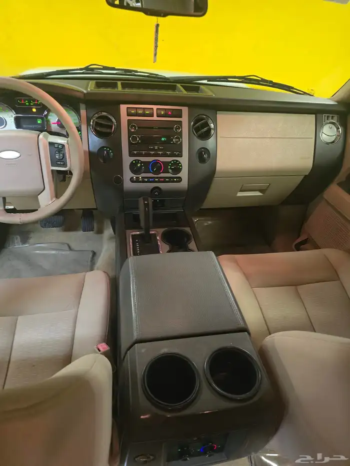 فورد اكسبديشن 2013 دبل الجزيره شبه الجديد 29