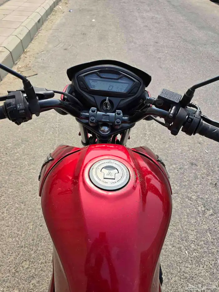 دباب هوندا يونيكورن 2018 1