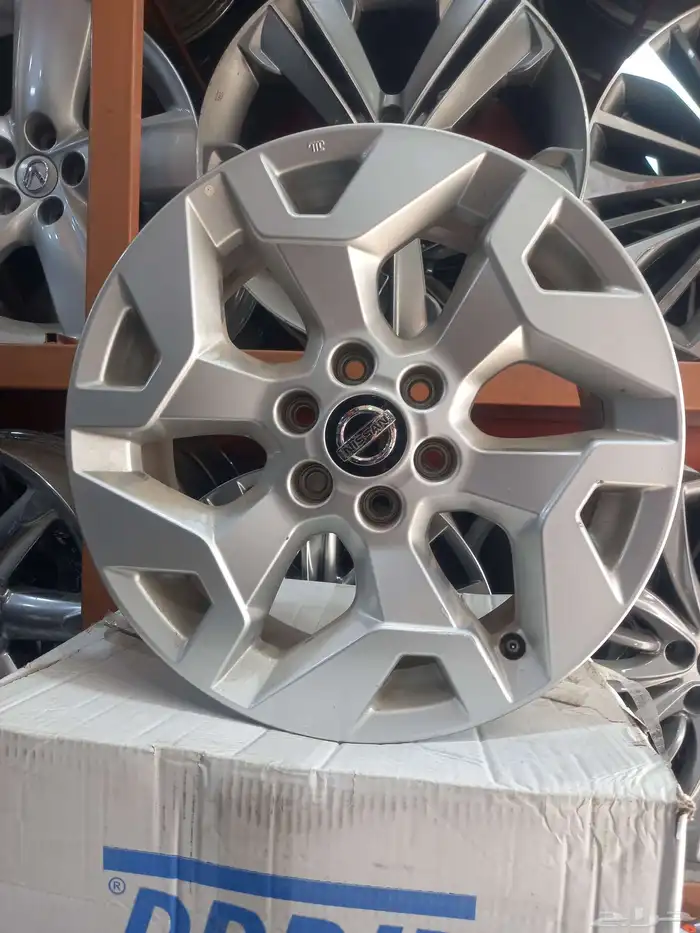 جنوط نيسان اكستريل موديل2024 مقاس16 اصلي وكالة 1