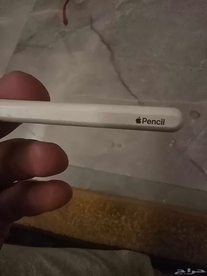 لللبيع قلام أبل. qencil. Apple. 11