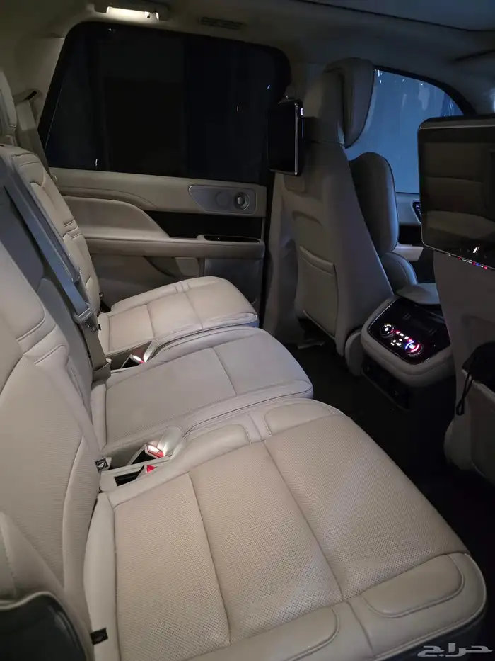 لنكولن نافيجتور 2018 للبيع 6