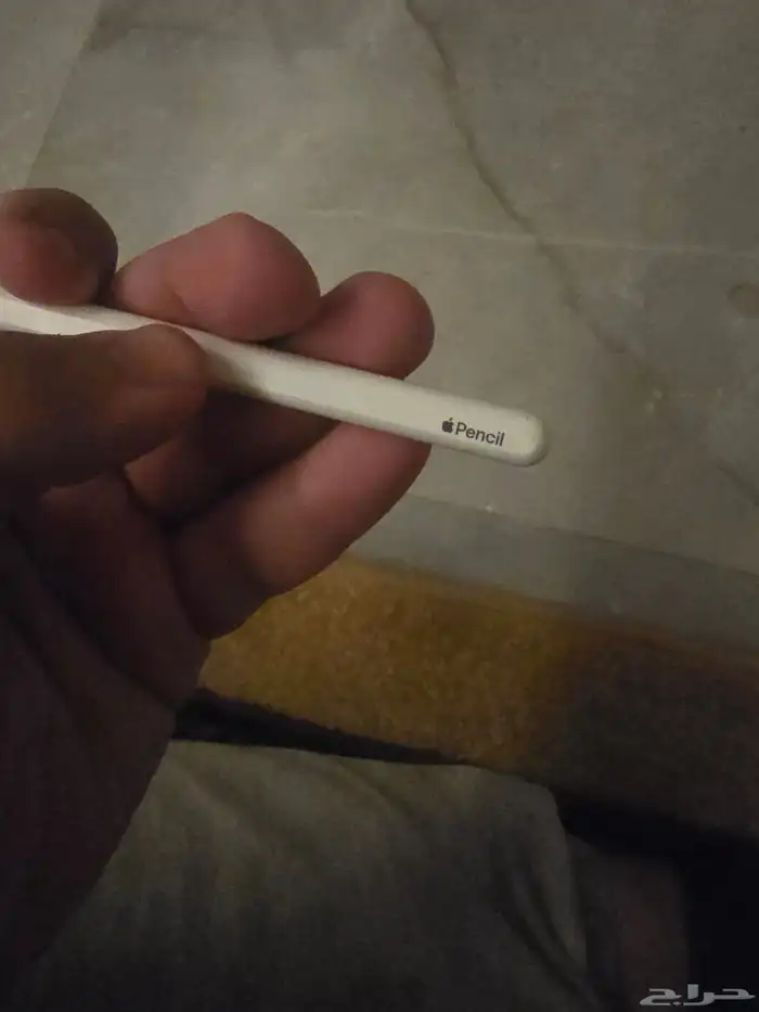 لللبيع قلام أبل. qencil. Apple. 13