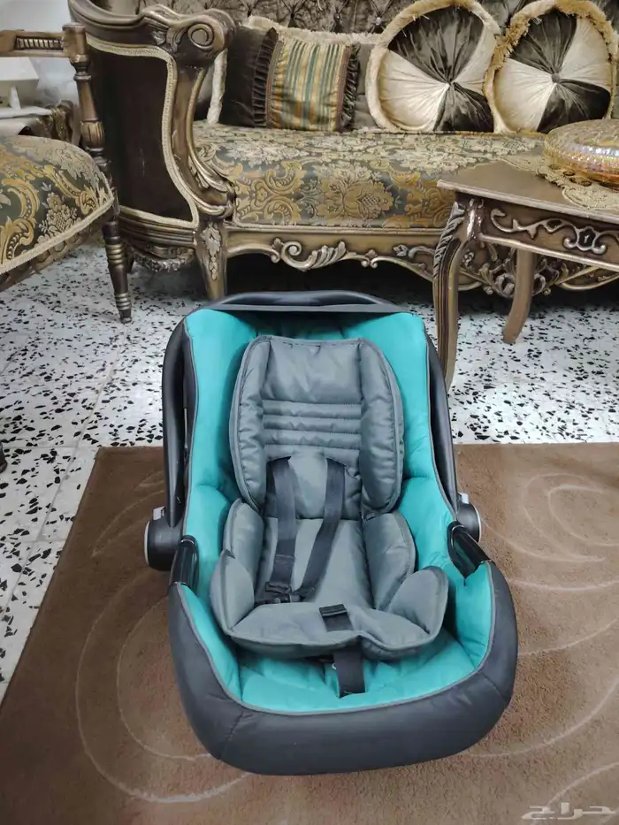 كرسي سيارة 2