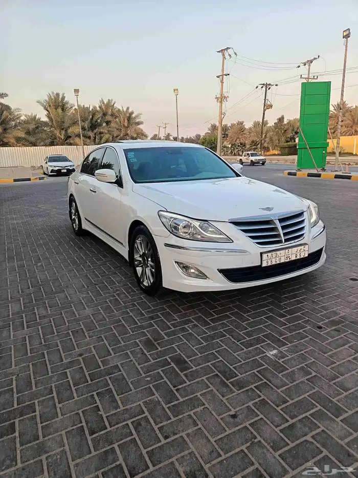 هونداي جنسس 2014 1