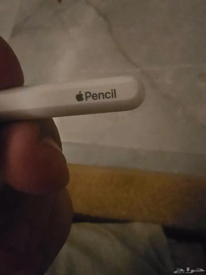 لللبيع قلام أبل. qencil. Apple. 43