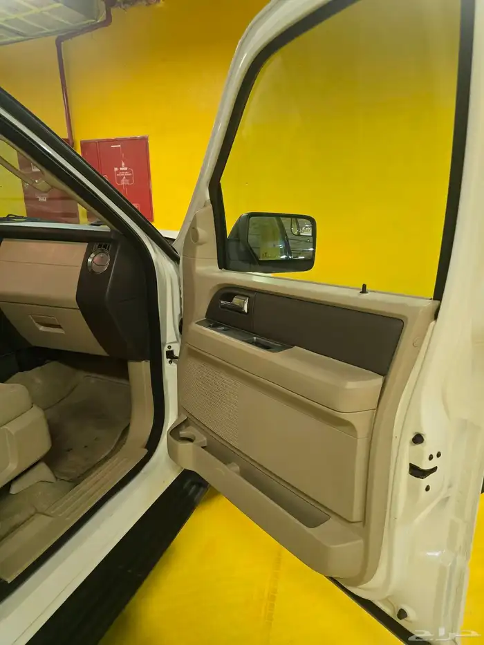 فورد اكسبديشن 2013 دبل الجزيره شبه الجديد 40