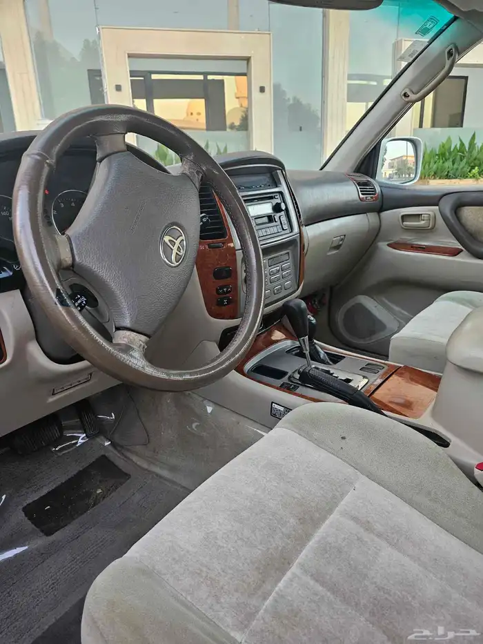 لاندكروزر 2003 دفلك ممشى 460 الف مافكت المكينه الفحص انا اتح 0