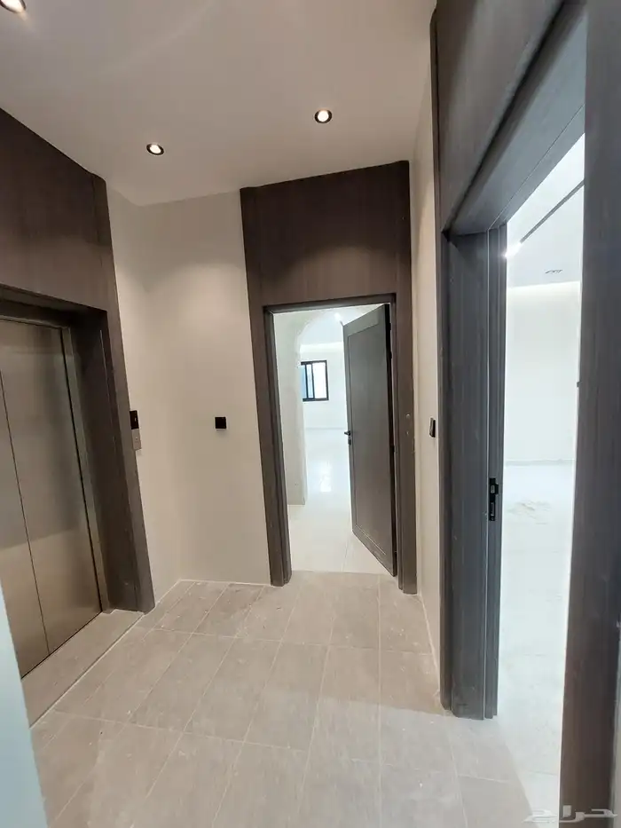 للبيع شقه تمليك الدور الأول مخطط 71جديدة مصعد راكب 1