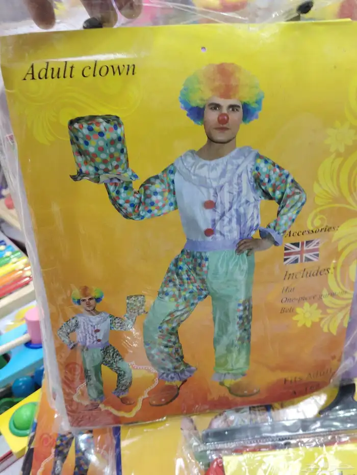 ملابس تنكريه كبير وصغير وملابس اطفال 3