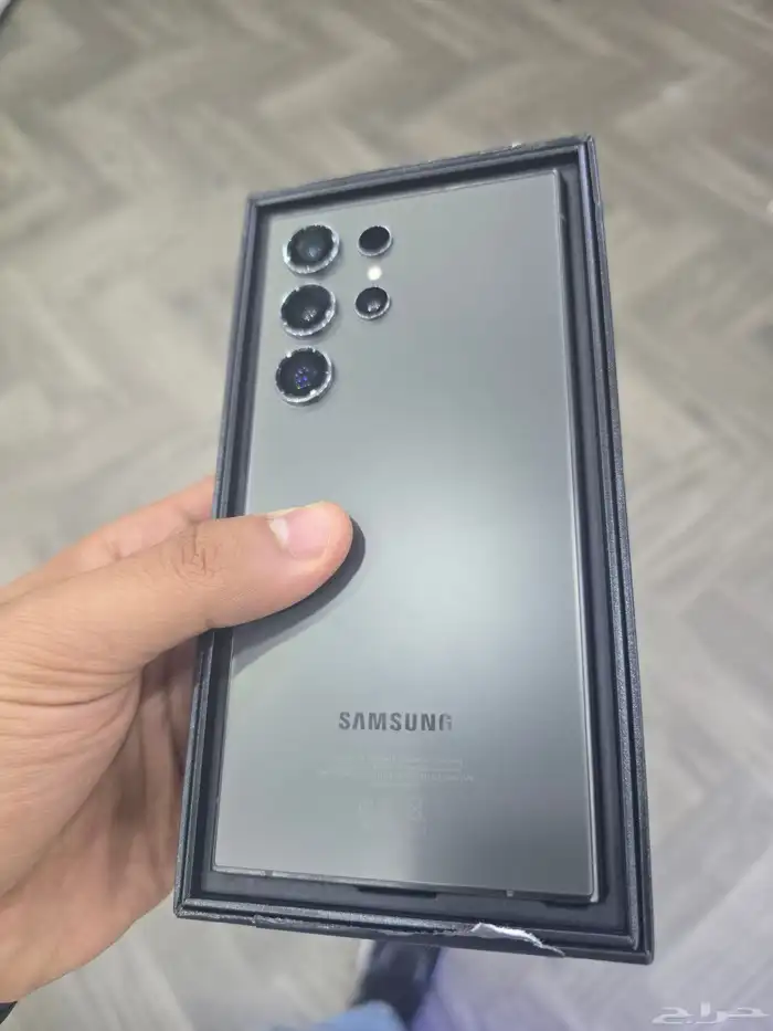 جلاكسي s24 الترا اخو الجديد 0