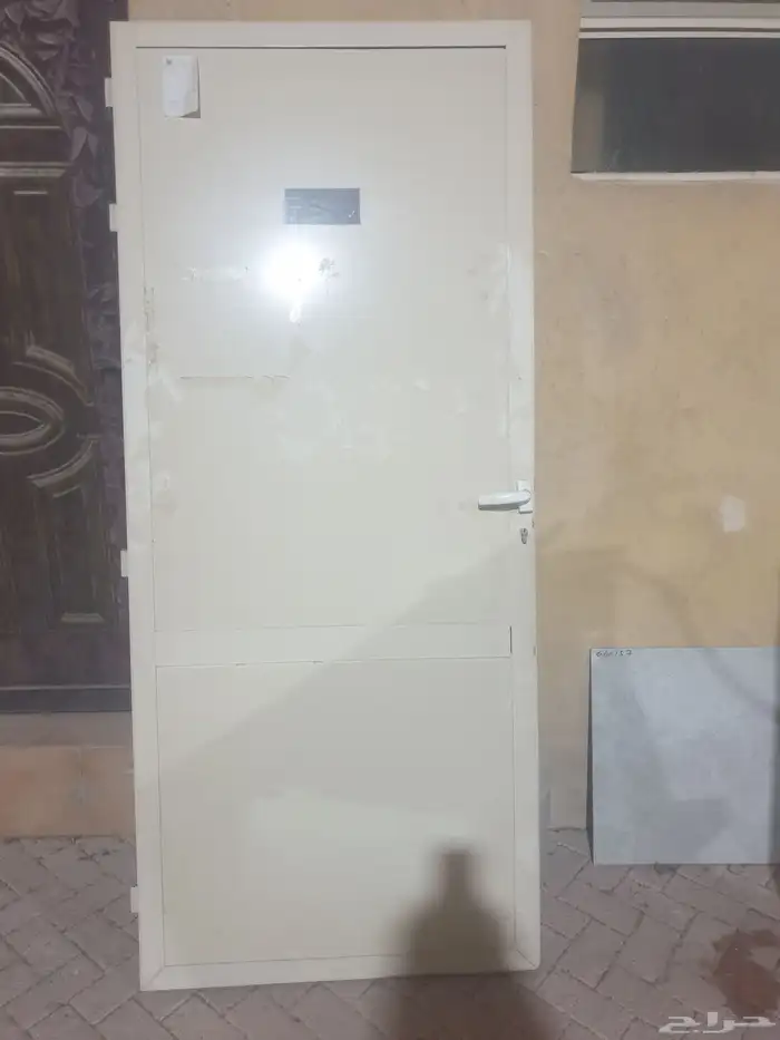 باب المنيوم للبيع 0