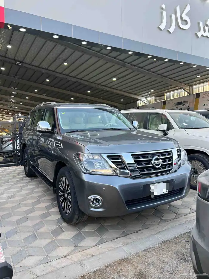 نيسان باترول بلاتنيوم 2017 8 سلندر. عداد 293 ألف كيلو 0