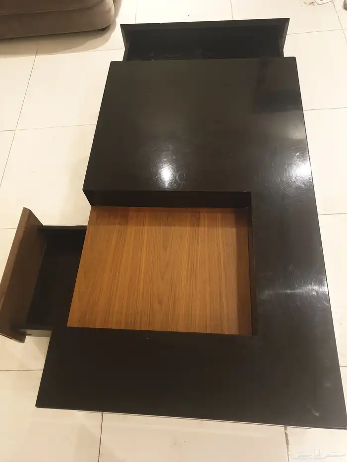 طاولة خدمه من ستي دبليو للبيع 1