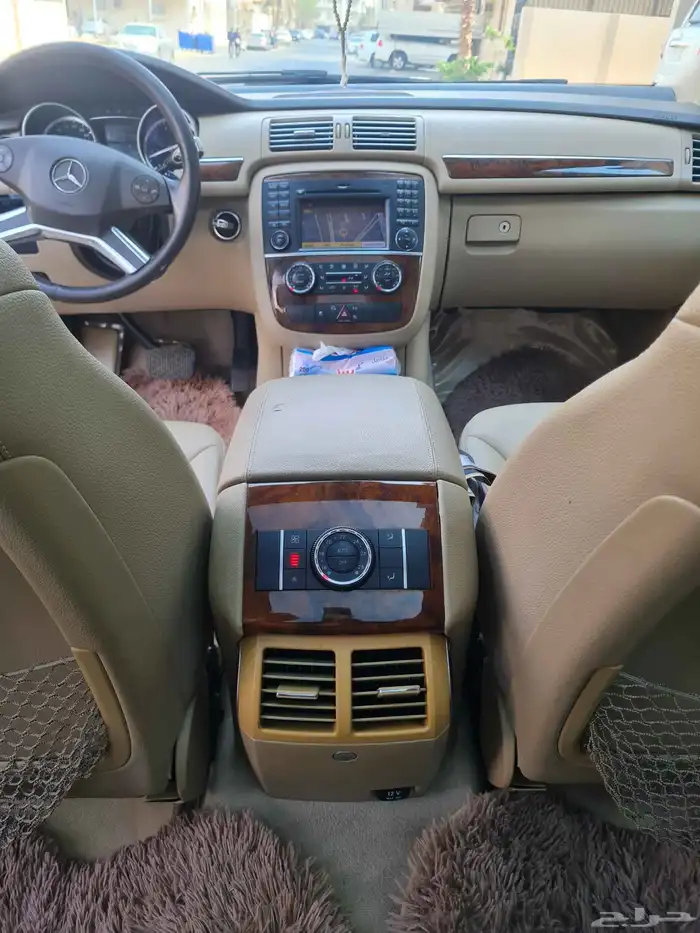 مرسيدسR350 موديل 2012 المحرك ستة سلندر جفالي 10