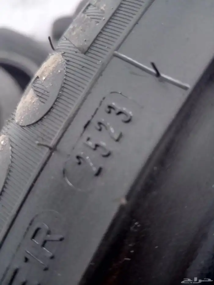 235 50 19 طقم كفرات جودير منزله 3