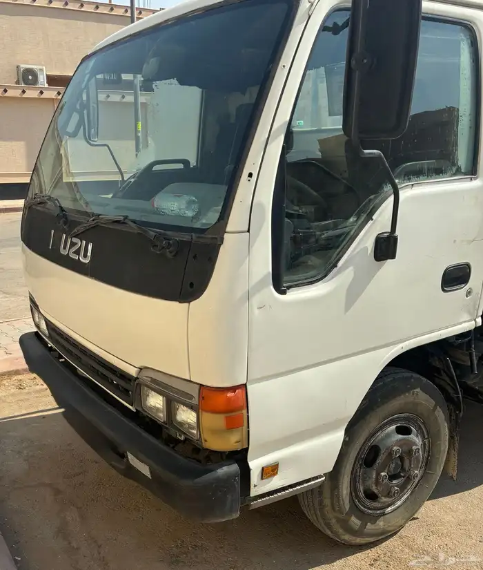 للبيع ايسوزو دينا موديل 2005 حد 30 الف نهائي 1