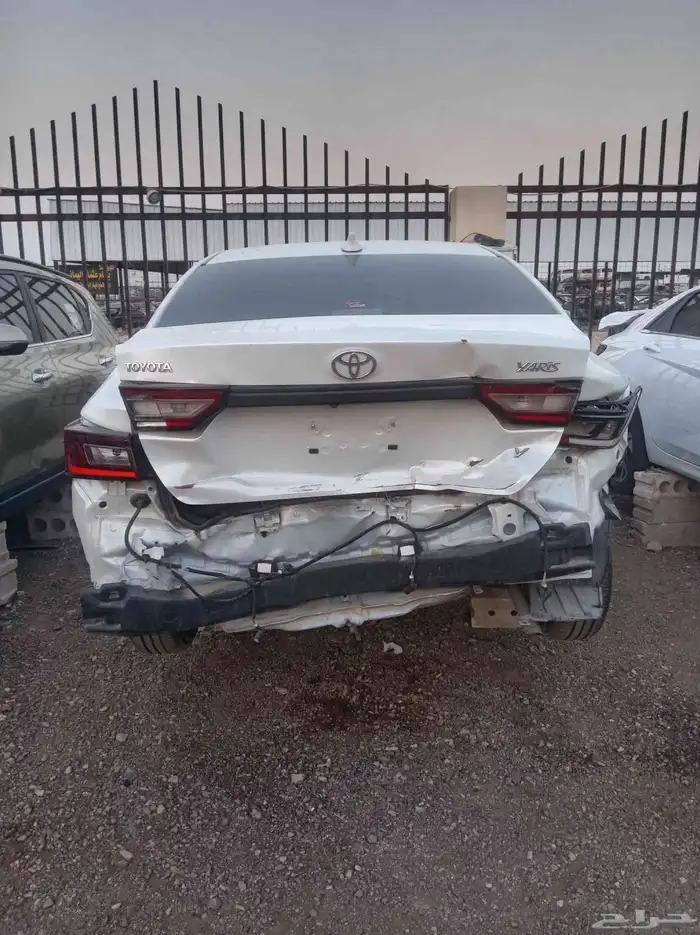 يارس 2024 تشليح قطع غيار فقط 4
