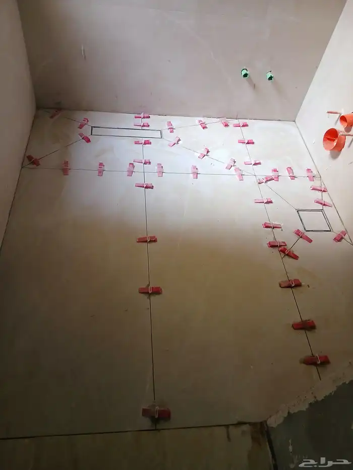 مبلط معلم بلاط الجمع انواع سلاميك حمامات مطبخ ارضيه سطامطبخ 6