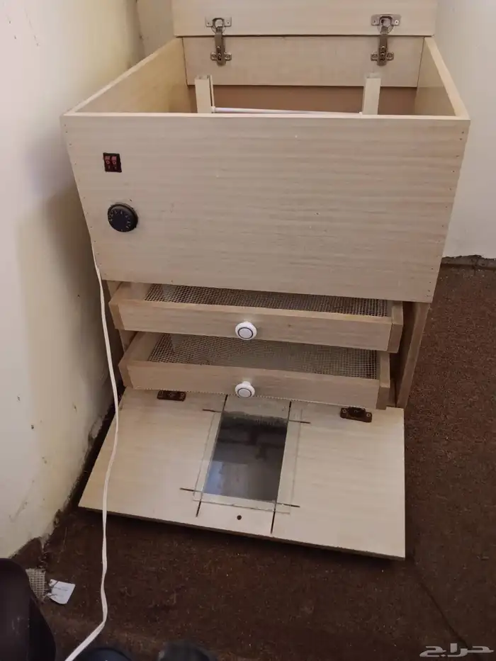 فقاسه للبيع 1